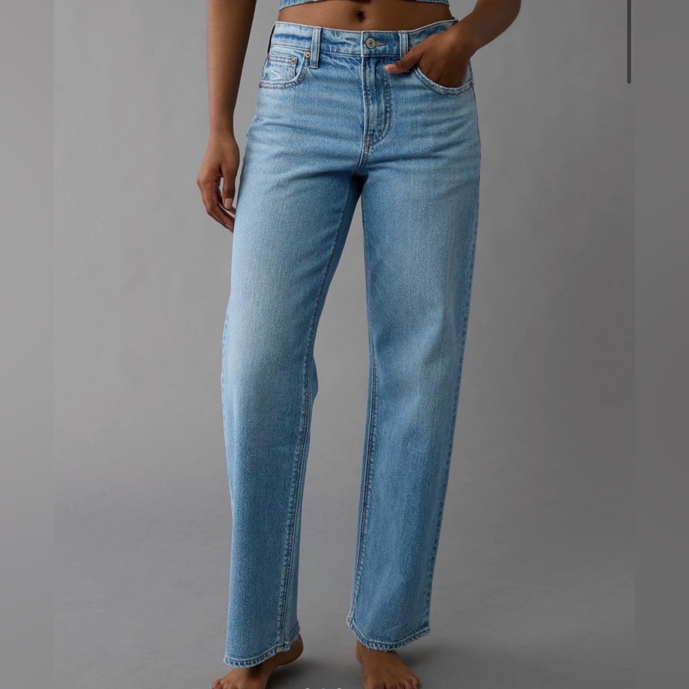 American Eagle Outfitters Light Wash Straight Leg Jeans